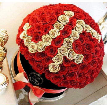 Красные розы с буквой (шар) - 251 шт.