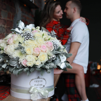 Нежный новогодний букет от 29 шт. Нежный новогодний букет от 29 шт.