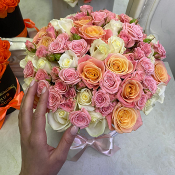Солнечные кустовые розы от 29 шт.