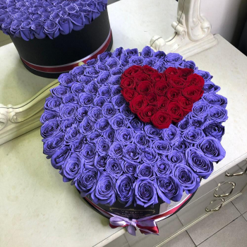 101 фиолетовая роза с сердцем 101 фиолетовая роза с сердцем