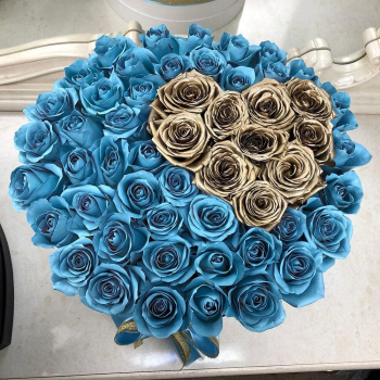51 голубая роза с золотым сердцем 51 голубая роза с золотым сердцем