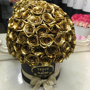 51 золотая роза (шар)