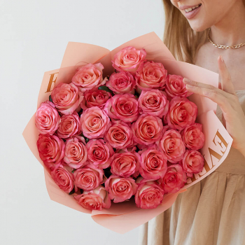 25 роз "Джумилия" в букете 25 роз "Джумилия" в букете