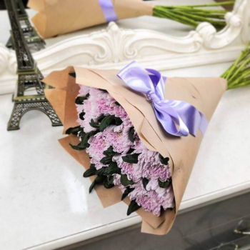 15 хризантем в букете