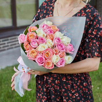 Букет нежный микс от 29 шт. Букет нежный микс от 29 шт.