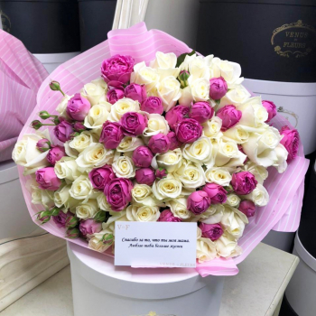 Пионовидные розы в миксе - 51 шт.