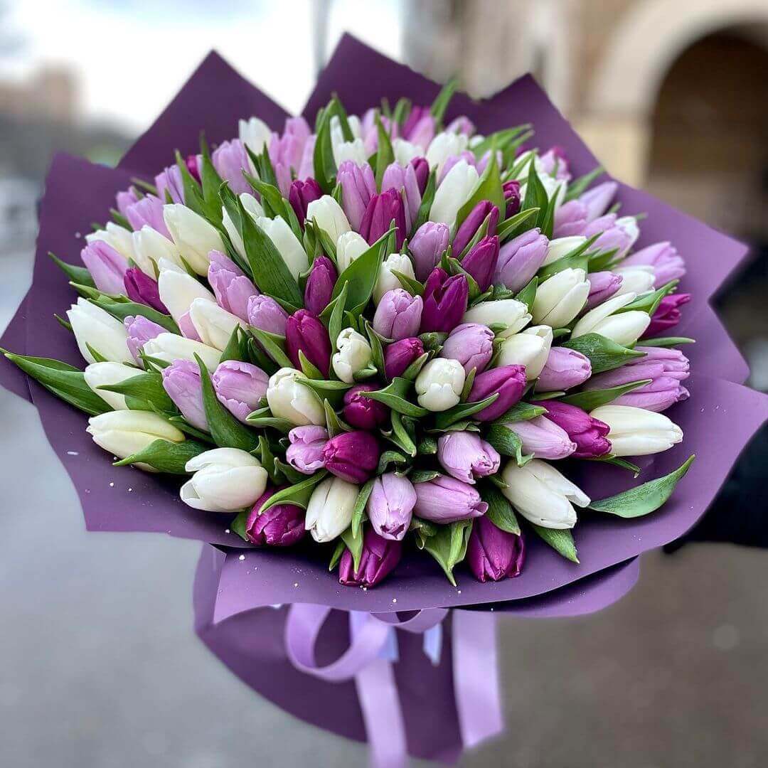 151 фиолетовый микс в букете