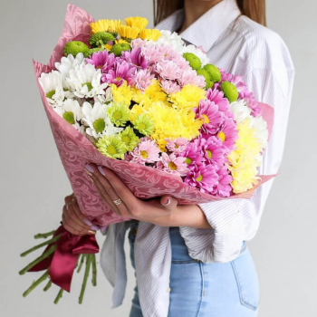 Разноцветные хризантемы - 19 шт.