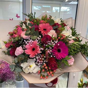 Розовый микс с герберами - 61 шт.