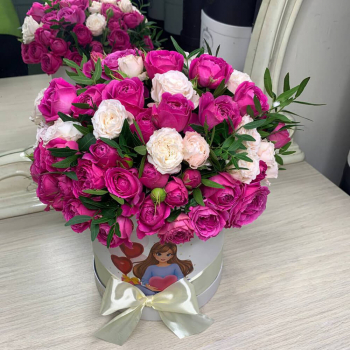 Пионовидные розы с кустовыми от 19 шт.