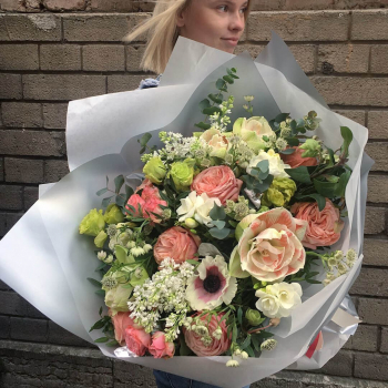 Розовый микс из амариллисов - 31 шт.