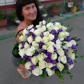 Статица с розами - 71 шт.