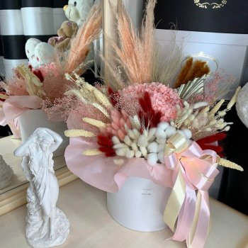 Сухоцветы в пышном миксе - 55 шт.