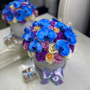 Голубая лагуна с орхидеями - 51 шт.