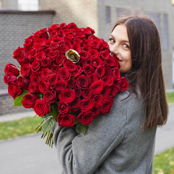 101 красная роза в букете 101 красная роза в букете