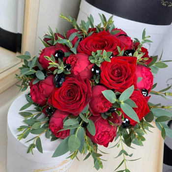 Букет невесты из пионовидных - 21 шт.