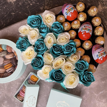 Тиффани розы со сладостями от 41 шт.