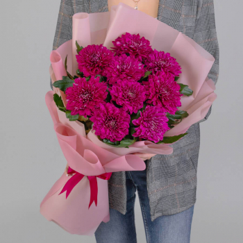 9 малиновых хризантем в букете