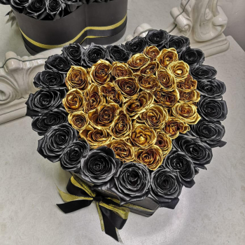 41 золотая роза с черной окантовкой