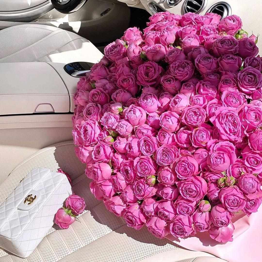 45 розовых пионовидных роз в букете