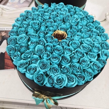81 бирюзовая роза в коробке 81 бирюзовая роза в коробке