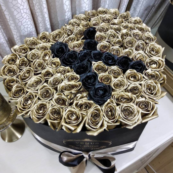 81 золотая роза  с буквой - сердце