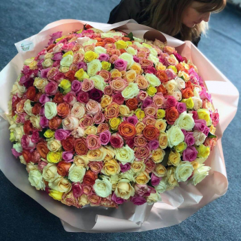 301 разноцветный микс в букете - 70 см.