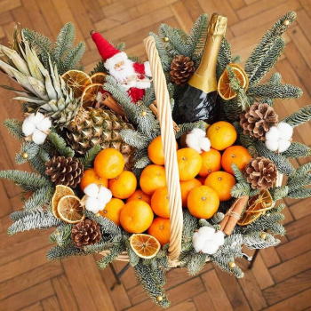 Новогодняя корзина - 51 шт. Новогодняя корзина - 51 шт.