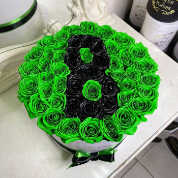 Зеленые розы с датой от 51 шт.