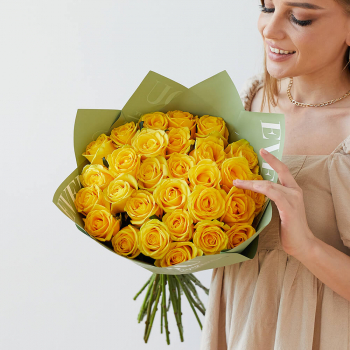 Желтые розы в букете - 29 шт. Желтые розы в букете - 29 шт.