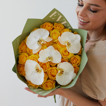Желтые розы с орхидеями - 29 шт. Желтые розы с орхидеями - 29 шт.