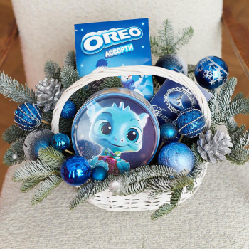 Новогодняя корзина для ребенка - 13 шт. Новогодняя корзина для ребенка - 13 шт.