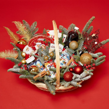 Новогодняя корзина для дочки - 23 шт. Новогодняя корзина для дочки - 23 шт.