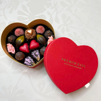 French Kiss - Воздушный поцелуй French Kiss - Воздушный поцелуй