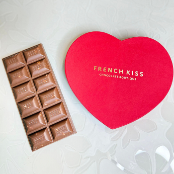 Плитка "Молочный шоколад с пеканом" - French Kiss