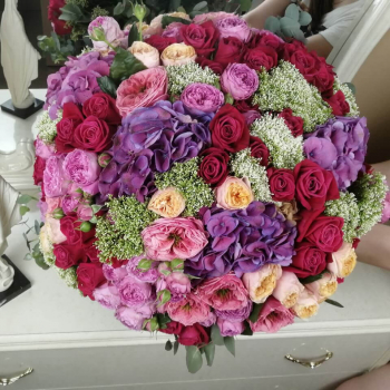 Богатый букет от 51 шт.