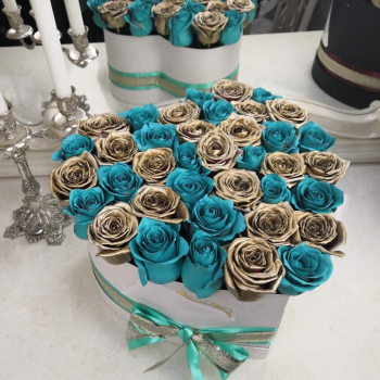 Бирюзово-золотые (сердце) от 41 шт.