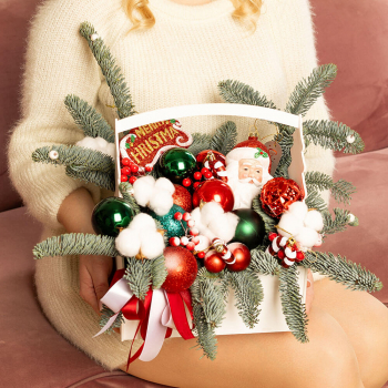 Букет "Поглядывая за дедом морозом" - 19 шт. Букет "Поглядывая за дедом морозом" - 19 шт.