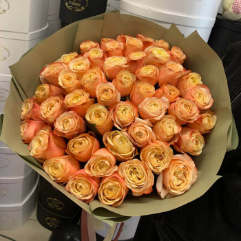 Букет кофейных эквадорских роз от 25 шт.