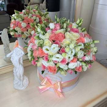 Розовые розы в миксе - 131 шт. Розовые розы в миксе - 131 шт.